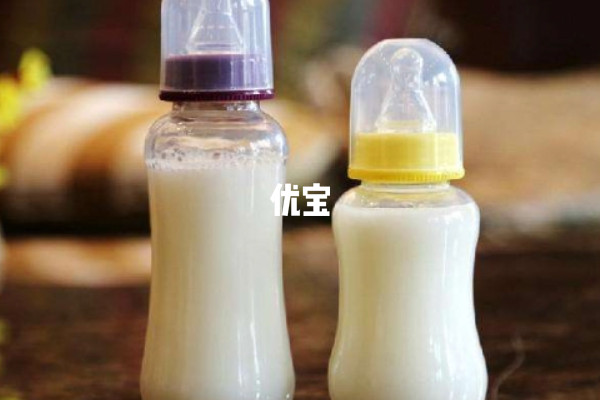 经常抚触能使宝宝食欲增加